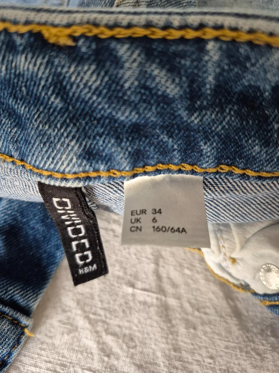 Women's H&M jeans shorts size 34 – photo 5